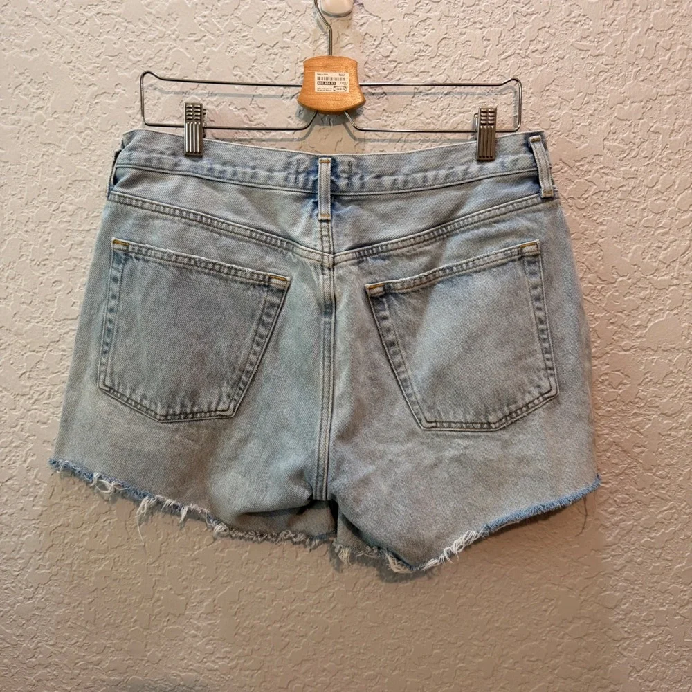 AGOLDE Parker Long Distressed Denim Shorts Size 30 Light Wash Raw Hem High Rise